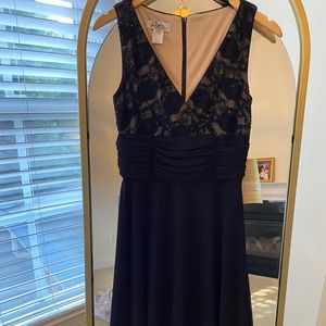 MIDI black cocktail dress brand new 6 petite